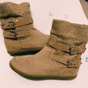 Don’t wear them much anymore. In great condition